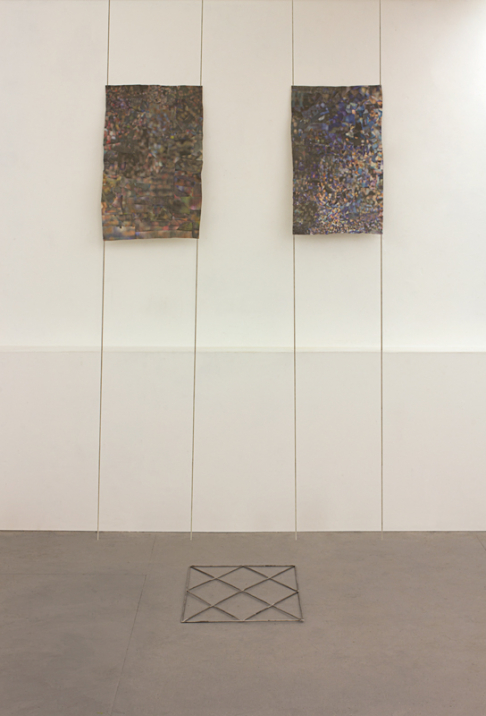 https://www.benediktesander.com:443/files/gimgs/th-9_shades&blurs-on-tabloid1.jpg
